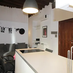 del-parque-flats-alvarez-suite.1costadelsol.com/